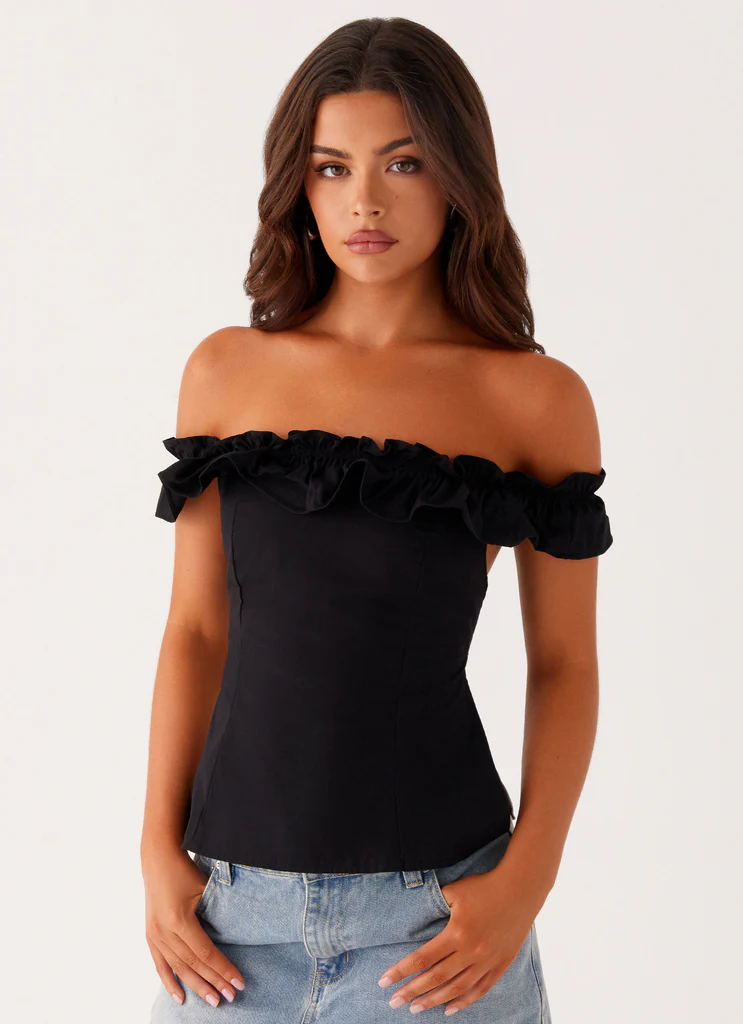 Top Gwyneth - Nero