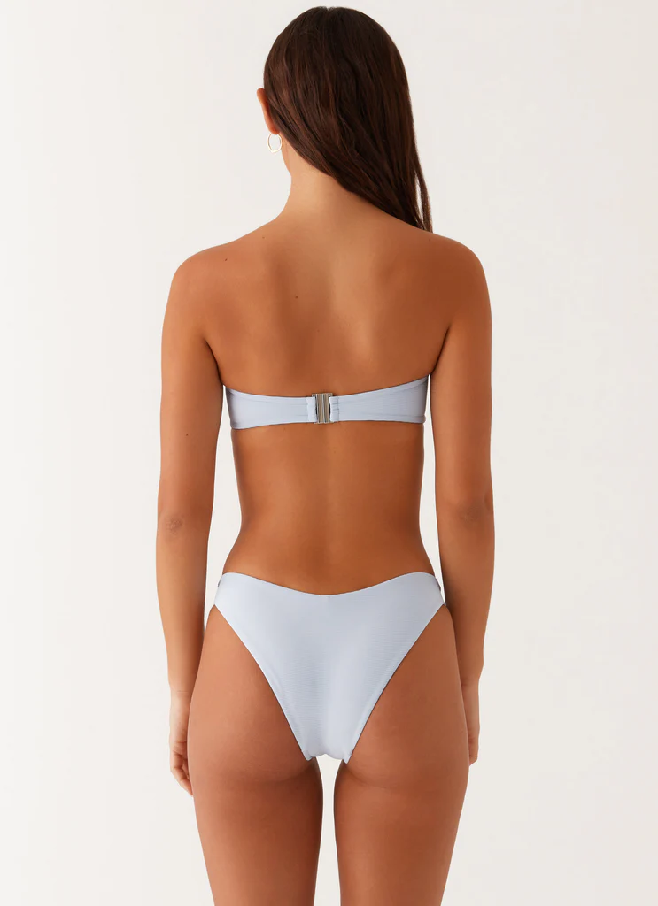 Top per Bikini Delta Bandeau - Blu
