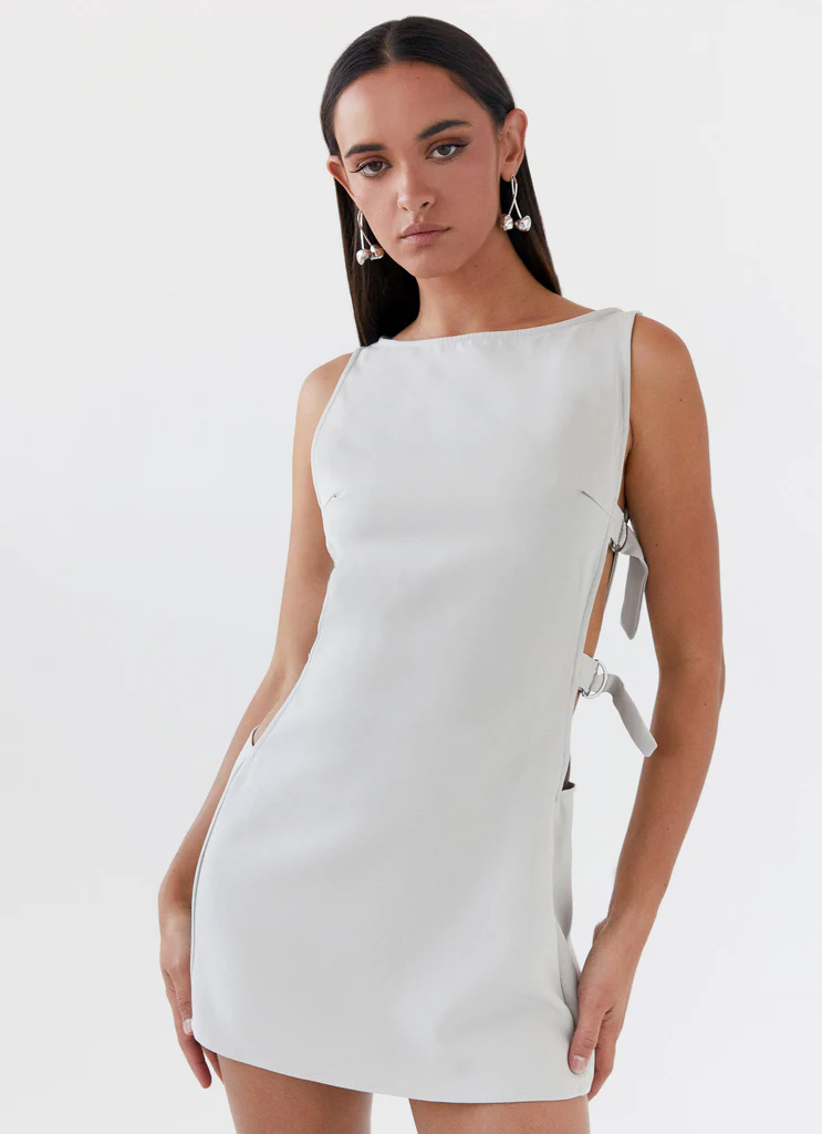 Vestito Mini con Fibbia Cherish You - Grigio