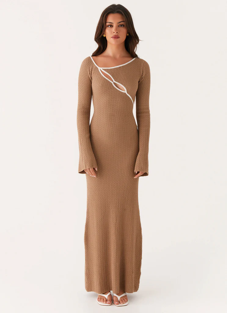 Vestito Maxi in Pizzo Hilary – Tan Vestito Maxi in Pizzo Hilary - Tan