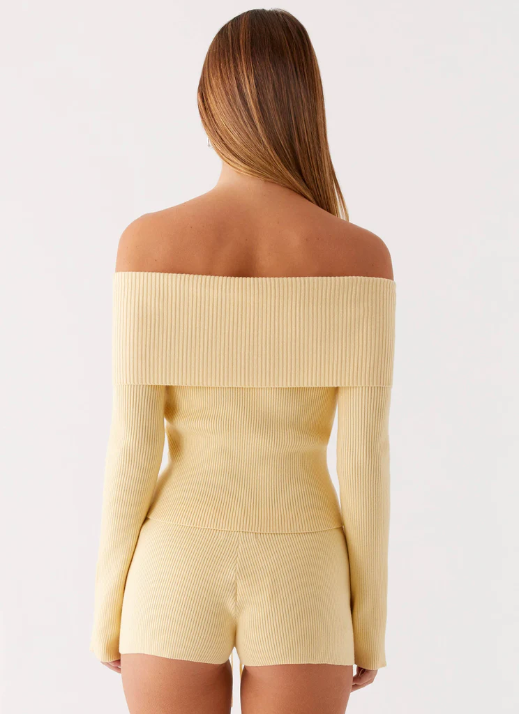 Top a Maniche Lunghe in Maglia Muted Muse - Giallo