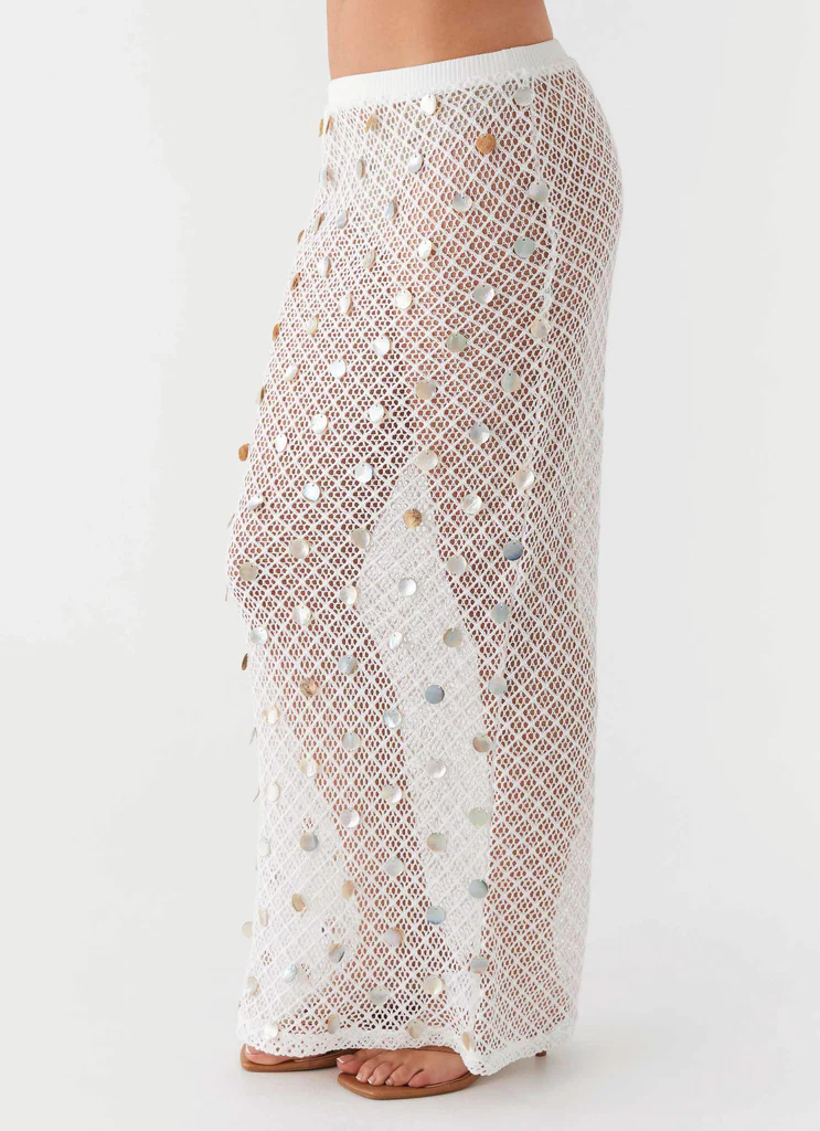Vestito Lungo a Maglia in Conchiglia Lovina – Bianco Vestito Lungo a Maglia in Conchiglia Lovina - Bianco