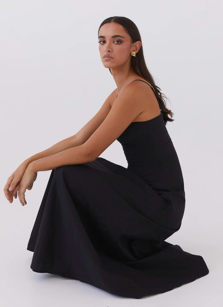 Abito Maxi in Lino Angelina – Nero Abito Maxi in Lino Angelina - Nero