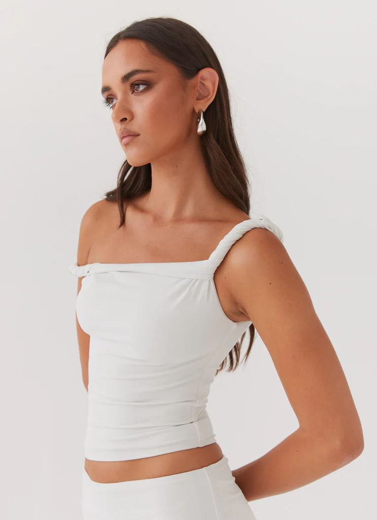 Solace Soul Twist Shoulder Top - Avorio