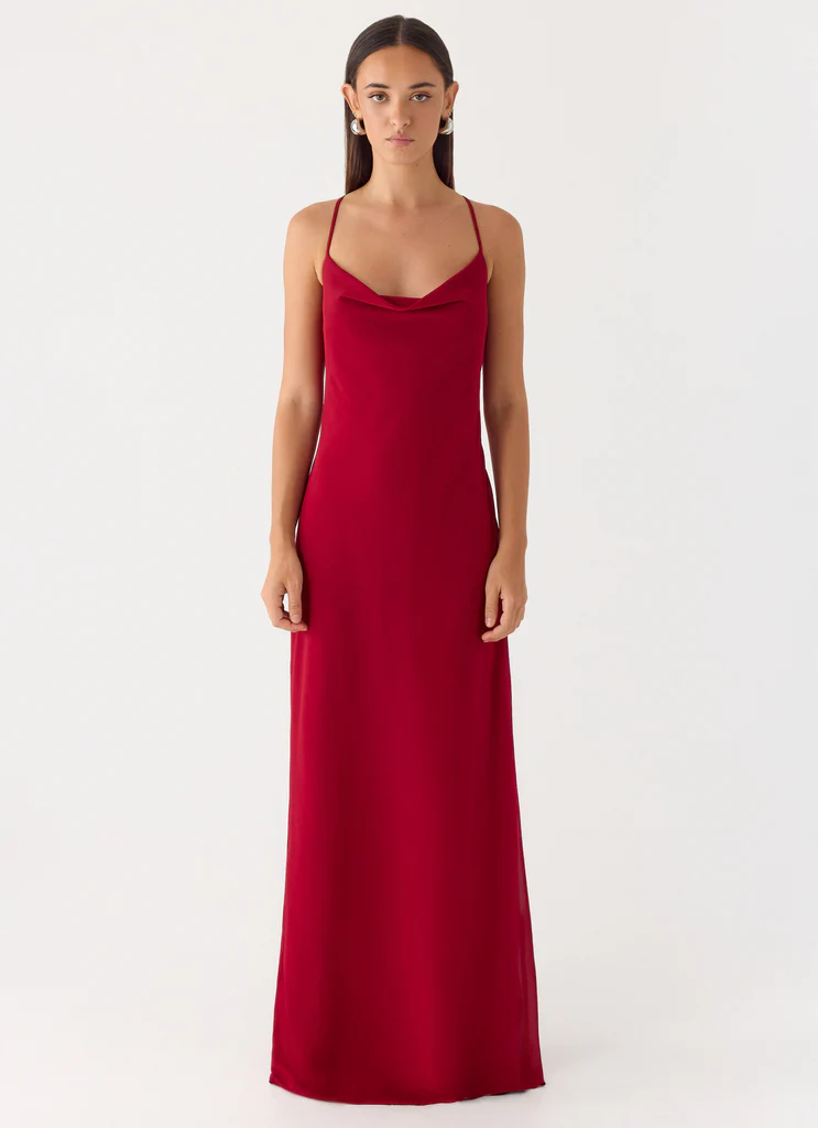 Saria Maxi Dress - Rosso Scuro