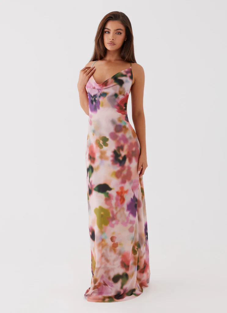 Abigail Abbigliamento Maxi con Scollatura - Mystic Meadow