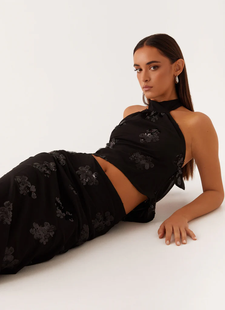 Top a Spalla Scollo Halter con Paillettes Cillian - Nero