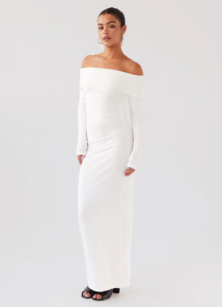 Abito Maxi A Maglia Scollo a Spalla Cadente Alexandra - Avorio