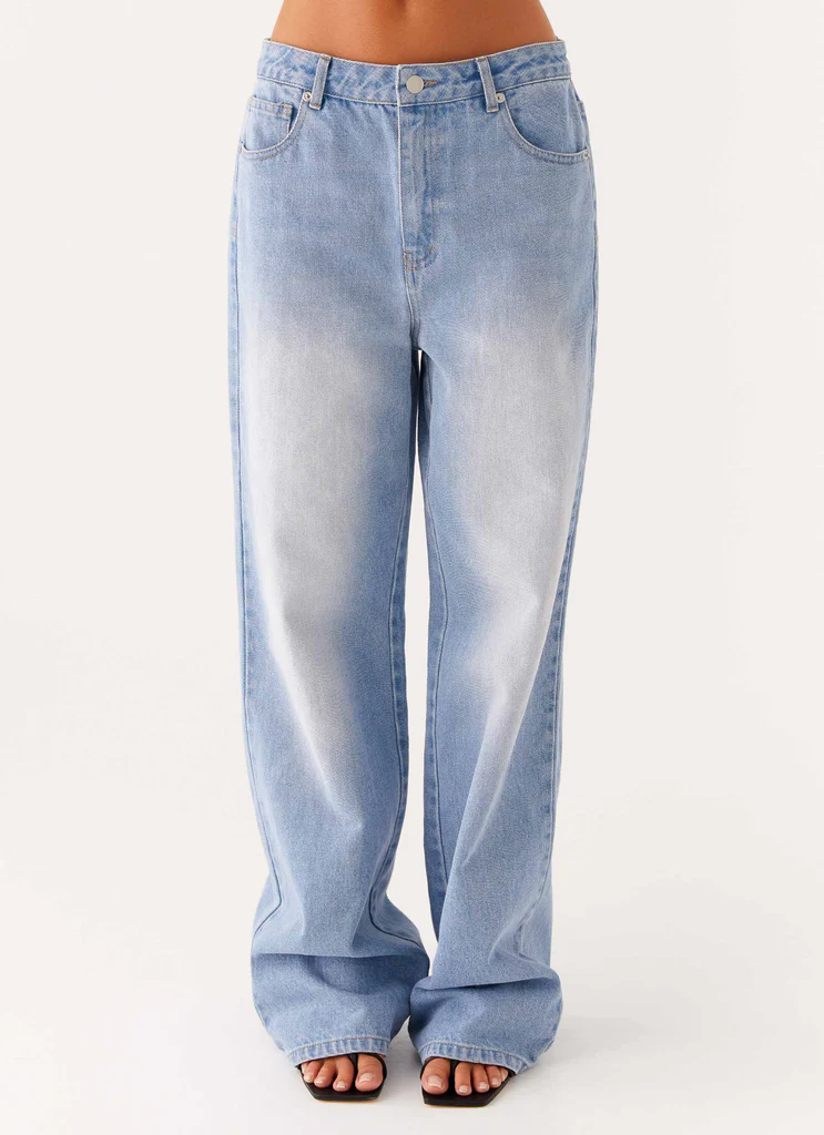 Jeans in Denim a Gambe Dritte - Blu Chiaro