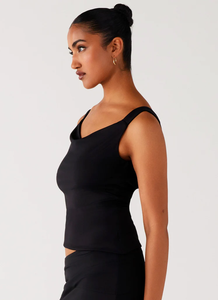 Top a collo Wonderlust - Nero