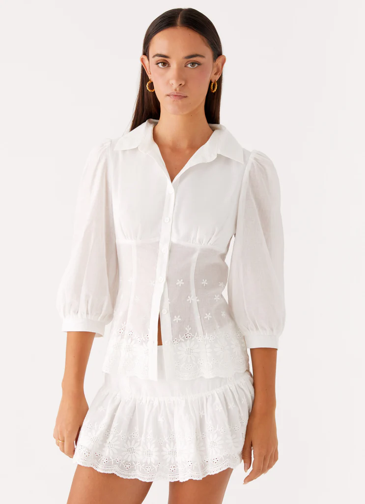 Sync Love Broderie Mini Skirt - Bianco
